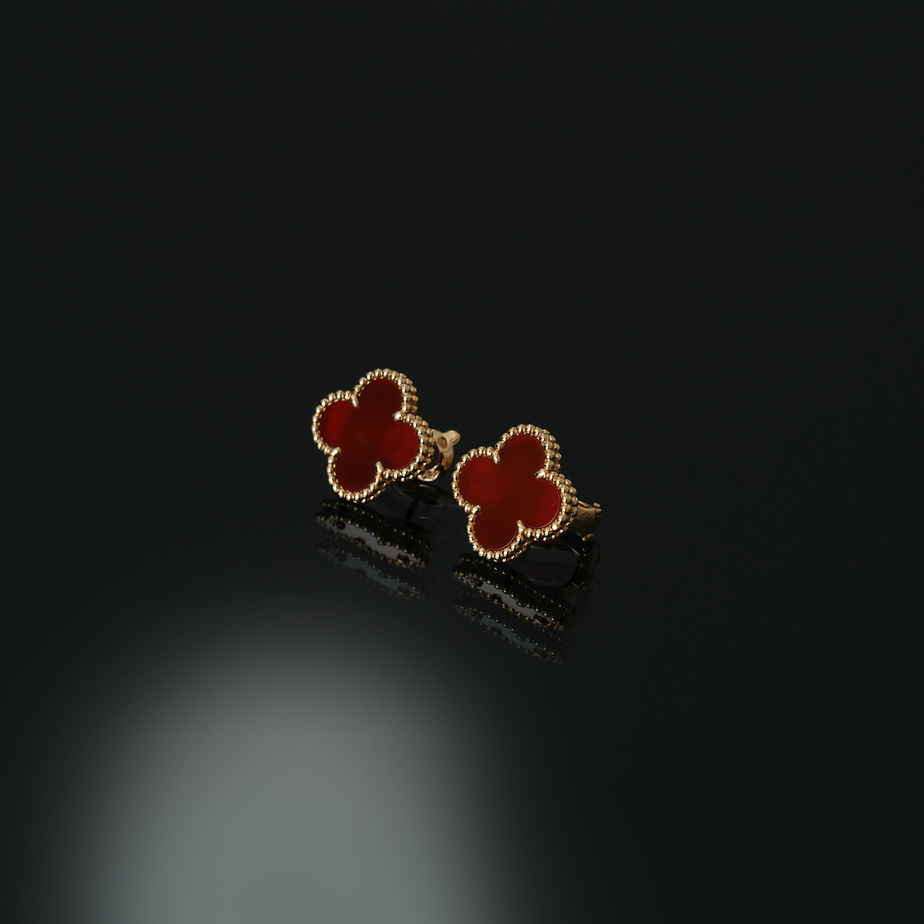 Van Cleef & Arpels(USED)반클리프앤아펠 빈티지 알함브라 귀걸이